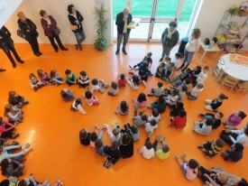 consegna computer scuola infanzia correggio